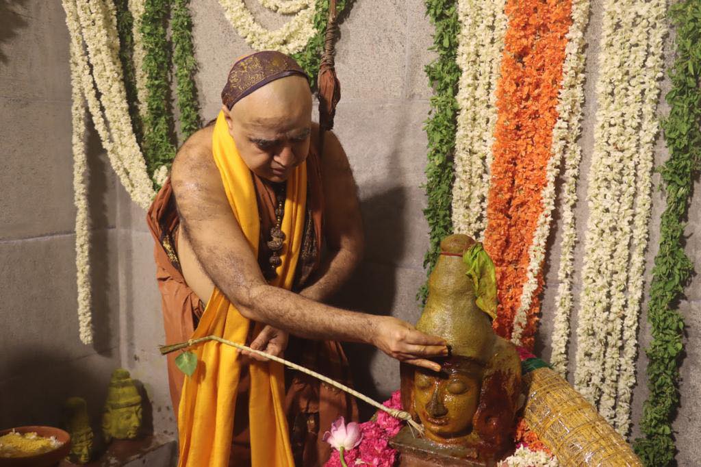 Pujya Shankaracharya Swamiji- Visesha pujas-events