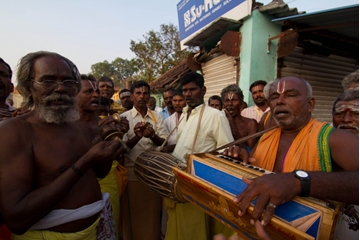 Village temple bhajan groups