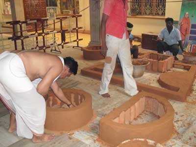 Agni Hotra sadas