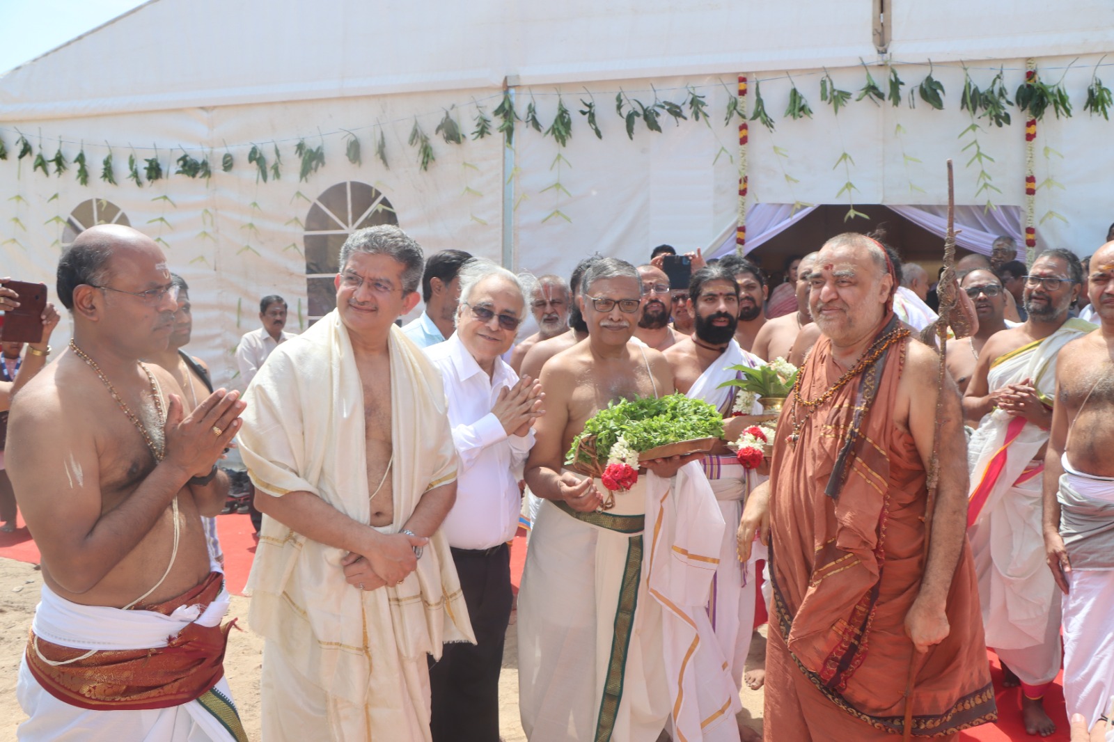 Pujya Shankaracharya Swamigal blesses bhumi puja of Shankara Nethralaya at Tondiarpet