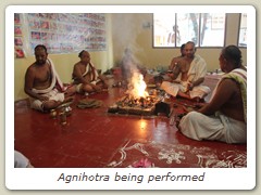 Agnihotra being performed