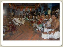 Group rendering of devotional kritis