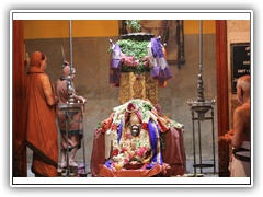 Their Holinesses at the Adhishtanam